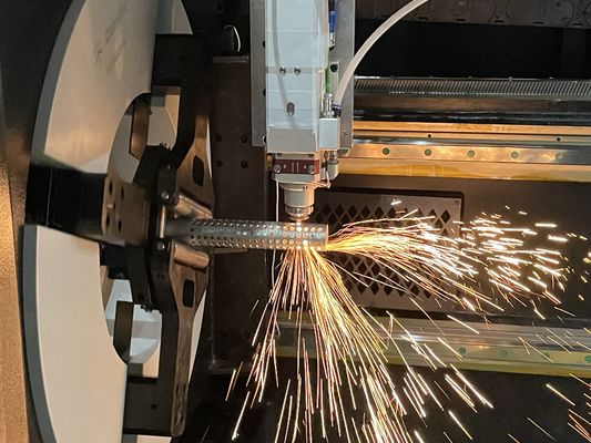 Máquina de corte de tubos eléctricos con láser de alta precisión