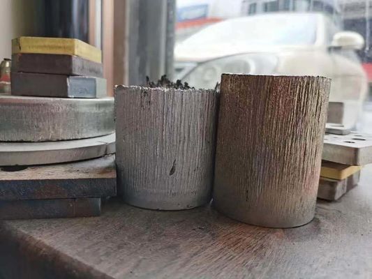 Máquina de corte por láser de tubos pequeños de alta precisión con operación de onda continua