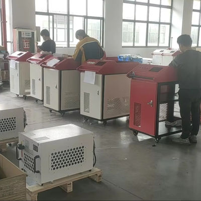 1000W 1500W 2000W 3000W Máquina portátil de soldadura por láser de fibra para uso industrial