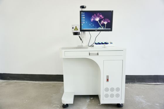 Máquina de marcado por láser de fibra de escritorio para marcado de metales y no metales 20W 30W 50W 100W 150W