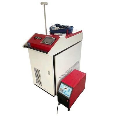 Máquina de soldadura de fibra portátil con fuente láser RAYCUS estándar 10M-15M