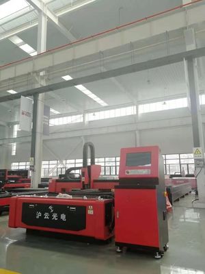Máquina de corte de aluminio por láser de fibra CNC 3015 con peso de 5000 kg